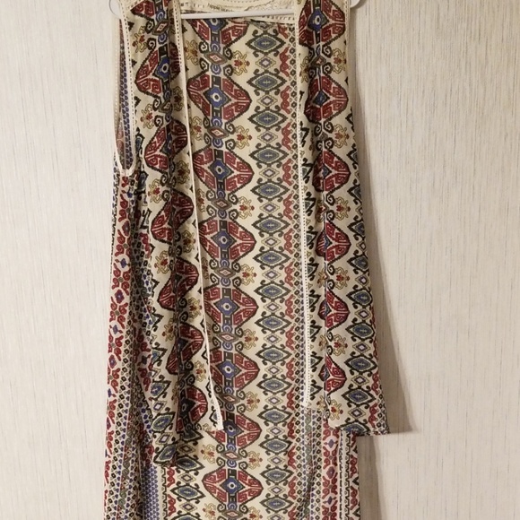 Womens high low vest - Picture 1 of 5